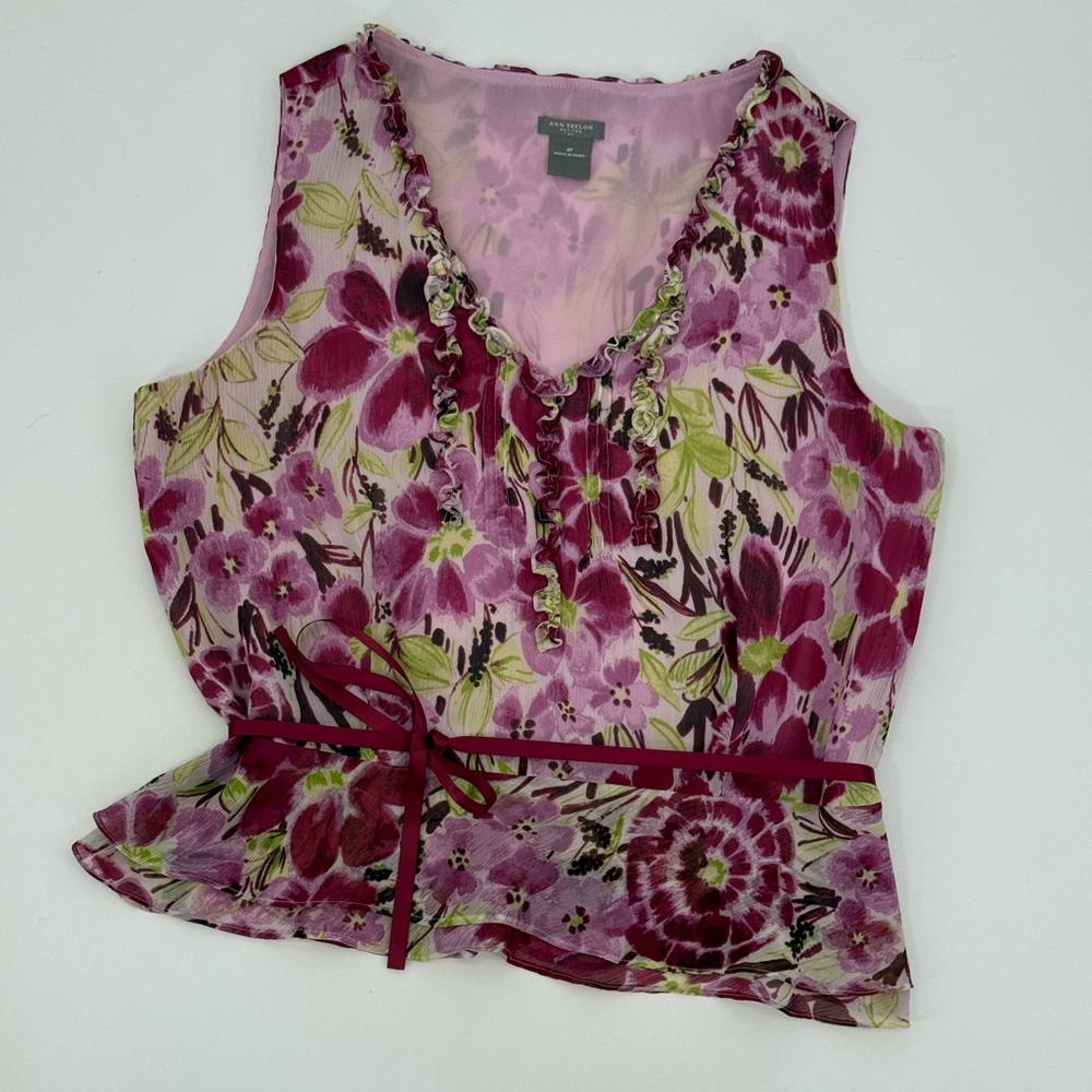 Ann Taylor Pink and Green Floral Peplum Blouse Size 8 Petite